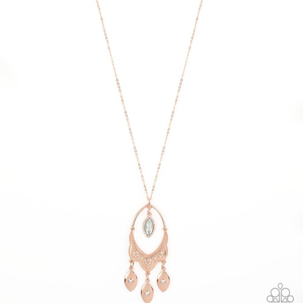 𝅺Iridescence Necklace - Picture 2 of 3